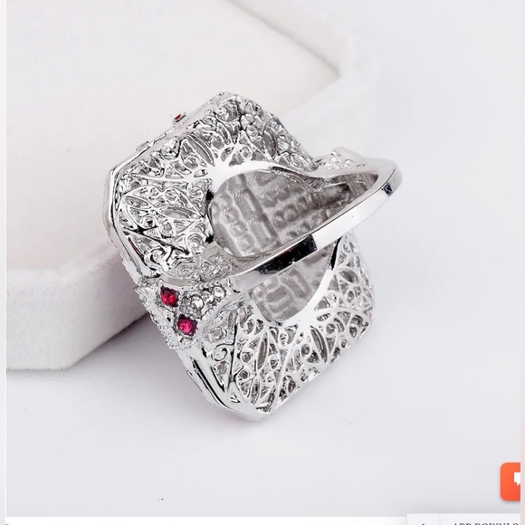 🌼🌸Women’s Ring - Picture 2 of 4